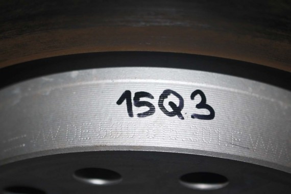 AUDI Q3 83A TARCZA HAMULCOWA 5Q0615301F 8V0615123 8V0698151 8V0615123 8V0615124 8V0615125 8V0615126 zacisk 5Q0615301F VW