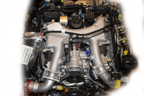 AUDI VW KOLEKTOR SSĄCY 4.2 TDi diesel 057145770N 057145762N 057 145 770 N 057145762N 057145762N 057145770N 057145762N 057145770N