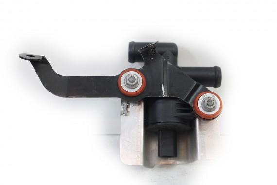 VW AUDI POMPA WODY 4H0121671D 4H0 121 671 D ELEKTROMAGNETYCZNY 4H0121671B 4H0121671F 4H0121671D 4H0121671B 4H0121671F 4H0121671