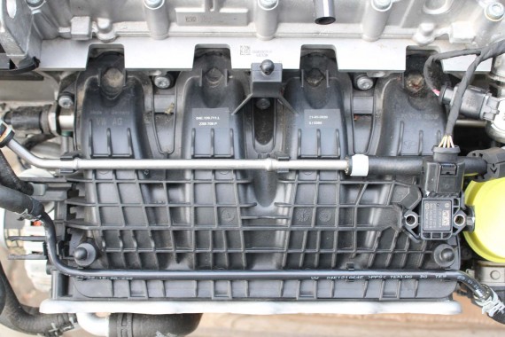 VW AUDI SEAT SKODA KOLEKTOR SSĄCY 04E129711L 04E145749B 04E129709P 04E129709L 1.4 TSi 04E 129 711 L 04E 145 749 B 04E129711L