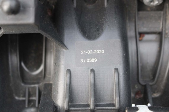 VW AUDI SEAT SKODA KOLEKTOR SSĄCY 04E129711L 04E145749B 04E129709P 04E129709L 1.4 TSi 04E 129 711 L 04E 145 749 B 04E129711L