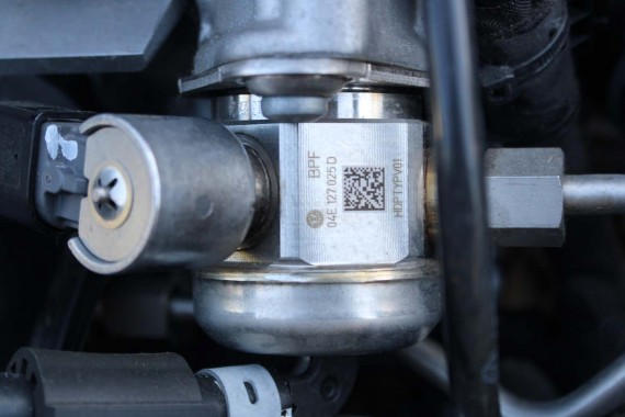 VW AUDI SKODA SEAT POMPA PALIWA 04E127025D 04E127025B 04E127025 04E127025 04E127025D 04E127025A 04E127025B 04E127025A 04E127025D