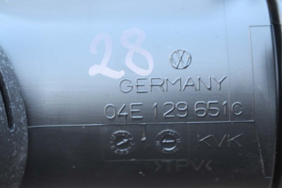 AUDI VW SEAT SKODA ŁAPAK WLOT POWIETRZA PASA 04E129651C kierownica łapacz dolot kanał RURA PRZEWÓD DOLOT 04E129651A 04E129651E