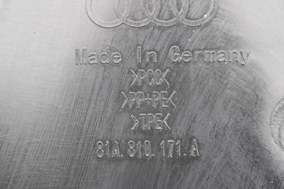 AUDI Q2 NADKOLE TYLNE TYŁ 81A810171A 81A810172A 81A 810 171 A 81A 810 172 A lewe prawe 81A810171 81A810172 81A810171A 81A810172A