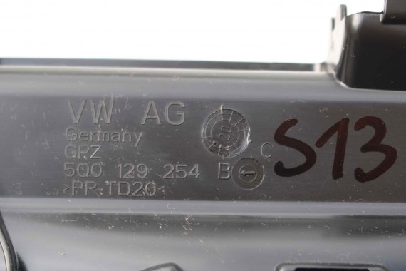 AUDI VW SEAT SKODA ŁAPAK WLOT POWIETRZA PASA 5Q0129254B 5Q0 129 254 B kierownica łapacz dolot kanał 5Q0129254J 5Q0129254A
