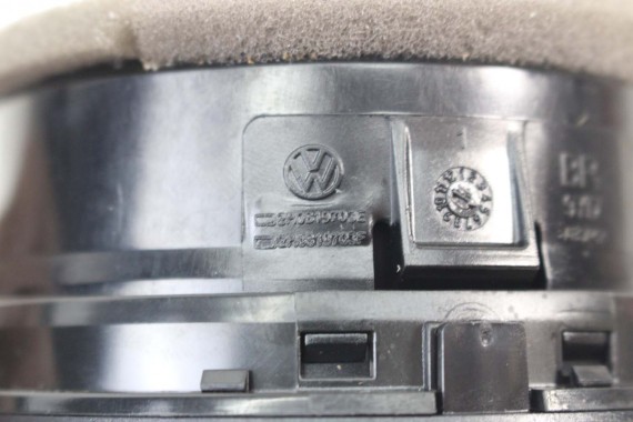 VW AMAROK WLOTY WLOT POWIETRZA KONSOLI TAPICERKA 2H0819703 2H0 819 703 2H0819703 2H0819703 2H0819703 2H0819703 2H0819703 2H