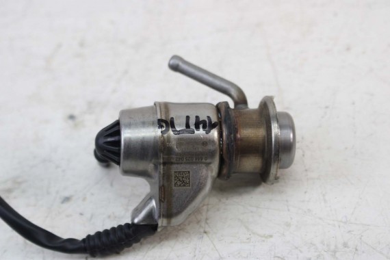 AUDI ZAWÓR WTRYSKIWACZ 04L131113P silnik 1.6, 2.0 TDi 04L 131 113 P Wtryskiwacz środka redukującego przewód dozujący