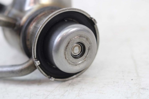 AUDI ZAWÓR WTRYSKIWACZ 04L131113P silnik 1.6, 2.0 TDi 04L 131 113 P Wtryskiwacz środka redukującego przewód dozujący