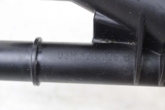 AUDI VW OBUDOWA TERMOSTATU KRÓCIEC 04L121026Q 04L121111H 04L121071E 04L121026J 04L121026AE 04L121026AH 04L121026Q 04L121026Q