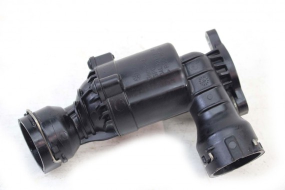 AUDI VW OBUDOWA TERMOSTATU KRÓCIEC 04L121026Q 04L121111H 04L121071E 04L121026J 04L121026AE 04L121026AH 04L121026Q 04L121026Q