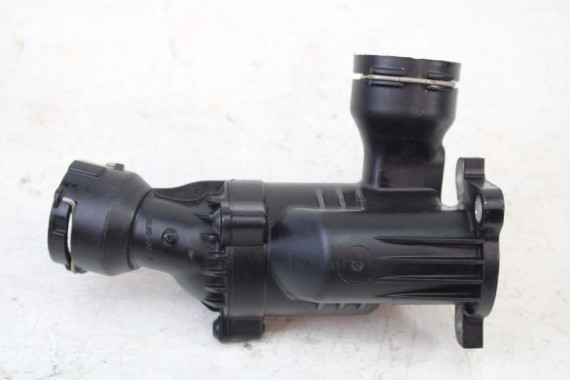 AUDI VW OBUDOWA TERMOSTATU KRÓCIEC 04L121026Q 04L121111H 04L121071E 04L121026J 04L121026AE 04L121026AH 04L121026Q 04L121026Q