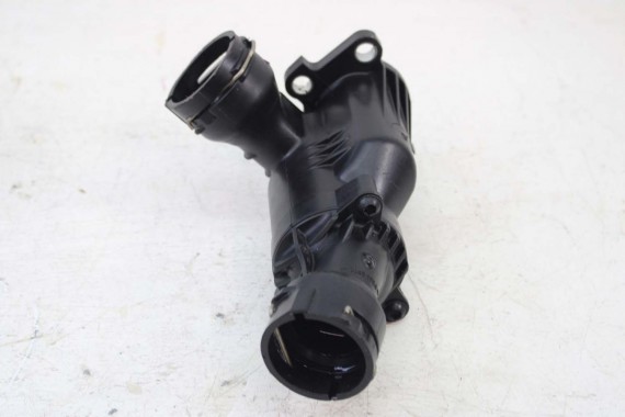AUDI VW OBUDOWA TERMOSTATU KRÓCIEC 04L121026Q 04L121111H 04L121071E 04L121026J 04L121026AE 04L121026AH 04L121026Q 04L121026Q