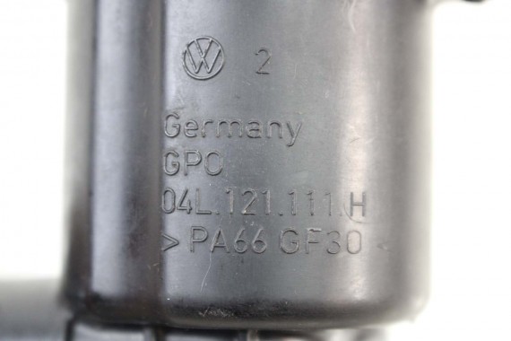 AUDI VW OBUDOWA TERMOSTATU KRÓCIEC 04L121026Q 04L121111H 04L121071E 04L121026J 04L121026AE 04L121026AH 04L121026Q 04L121026Q