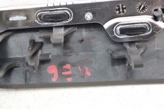 AUDI ETRON LISTWY OZDOBNE DEKOR DEKORY 4KL853189D 4KL853189 4KL853190R 4KL853190 WYKOŃCZENIE E-TRON 4KE 4KL853190R 4KL853189D