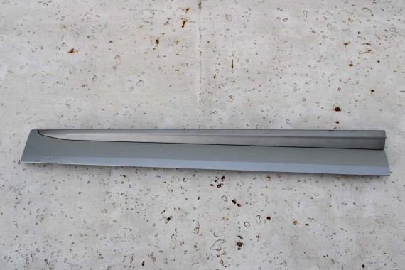 AUDI Q5 LISTWA DRZWI dolna drzwiowa 80A853960 prawa przód przednia 80A 853 960 80A 853 970 80A fy 80A853960 80A853960 80A853970