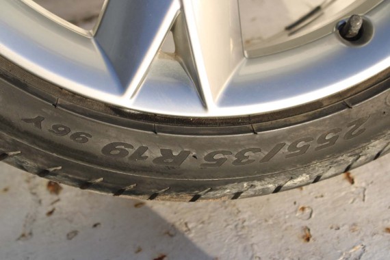 AUDI A4 A5 FELGI 19 cali OPONY KOŁA felga 8T0601025CK 8.5J*19H2 ET32 opona Michelin Pilot Sport 37 255/35/19 96Y lato 8K B8 8T