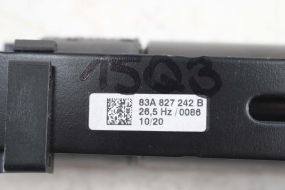AUDI Q3 83A CIĘŻAREK WYRÓWNOWAŻJĄCY 83A827242B Ciężarek wyrównoważający Tylny Siłowniki 83A827242 83A827242A 83A827242 83A827242