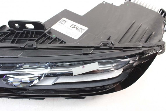 BMW 7 G70 PRZÓD LAMPY CRYSTAL 9879935 9879936 10 63 11 5A5F5C3 5A5F5C4 lampa KRYSZTAŁ FULL LED 63115A5F5C3 63115A5F5C4 SWAROVSKI