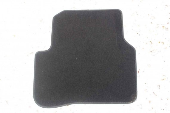 VW PASSAT B6 B7 CC DYWANIKI WYCIERACZKI PODŁOGI 3C0864451 3C0864452 welur 3C0864451 3C0864452 tył tylny 3C1863011C 3C1863011A