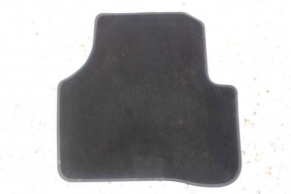 VW PASSAT B6 B7 CC DYWANIKI WYCIERACZKI PODŁOGI 3C0864451 3C0864452 welur 3C0864451 3C0864452 tył tylny 3C1863011C 3C1863011A