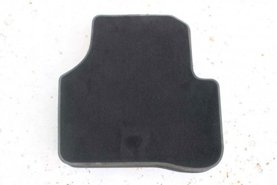 VW PASSAT B6 B7 CC DYWANIKI WYCIERACZKI PODŁOGI 3C0864451 3C0864452 welur 3C0864451 3C0864452 tył tylny 3C1863011C 3C1863011A