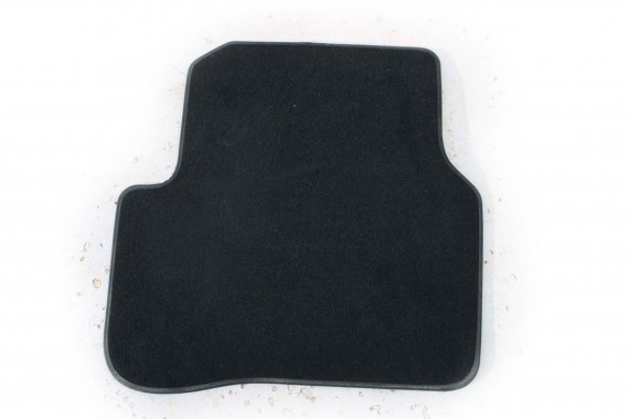 VW PASSAT B6 B7 CC DYWANIKI WYCIERACZKI PODŁOGI 3C0864451 3C0864452 welur 3C0864451 3C0864452 tył tylny 3C1863011C 3C1863011A