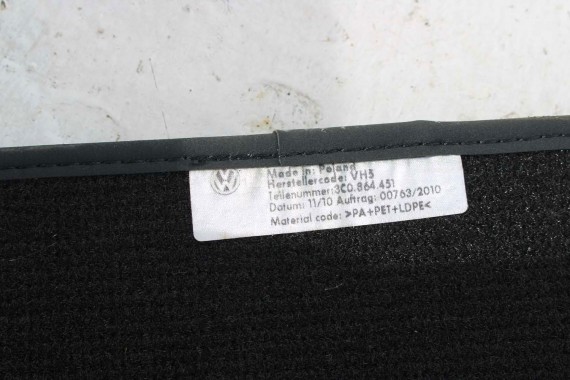 VW PASSAT B6 B7 CC DYWANIKI WYCIERACZKI PODŁOGI 3C0864451 3C0864452 welur 3C0864451 3C0864452 tył tylny 3C1863011C 3C1863011A