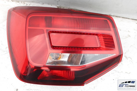 AUDI Q2 TYŁ ZDERZAK + KLAPA BAGAŻNIKA + LAMPY lampa tylny Kolor: LZ7S - szary (daytonagrau)  81A 81A945069A 81A945070A