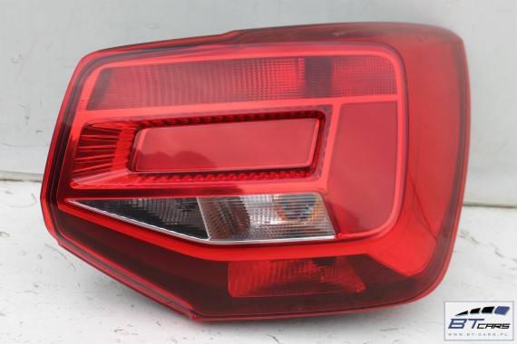 AUDI Q2 TYŁ ZDERZAK + KLAPA BAGAŻNIKA + LAMPY lampa tylny Kolor: LZ7S - szary (daytonagrau)  81A 81A945069A 81A945070A