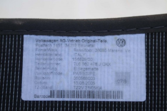 VW TOUAREG DYWANIKI WYCIERACZKI PODŁOGI 7L6862477J 7L6862478J 7L6862560K 7L6862559K QKX antracyt wykładziny 7L6863011J 7L6863011