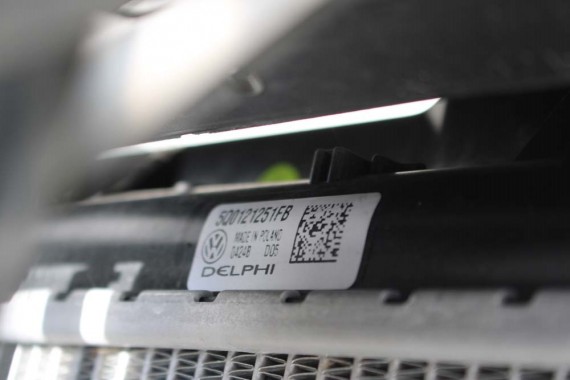 VW E-GOLF 7 PRZÓD PAS PRZEDNI WZMOCNIENIE + BELKA + CHŁODNICE WENTYLATOR 5Q0121203BG 5QE816411 5GE805588B 5GE807109 5GE122321A