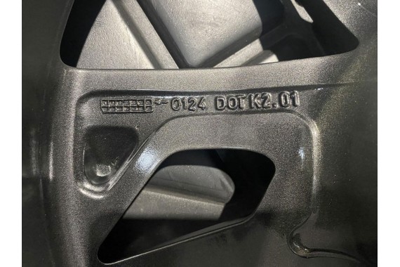 AUDI A4 A5 8W FELGI 8W0601025EK 18 cali felga 8,0J*18H2 ET40 KOŁA 18" 8W0601025EK 8W b9 f5 8W0601025EK 8W0601025EK 8W0601025EK