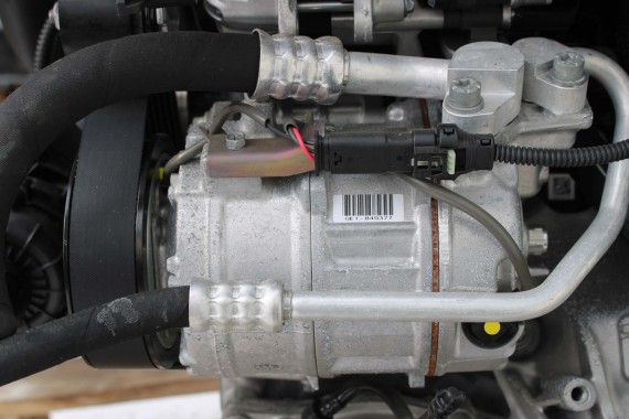 BMW SILNIK 2.0 T B48 B20S benzyna B48B20 2.0T B48B20S B48B20S B48B20 B48 B20 S B48B20 B48B20S 190 kW 258 PS X1 U11 2 G42 U06 b48