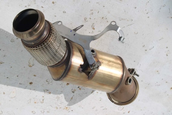 BMW X3 G01 KATALIZATOR 8661424 8689401 SILNIK SILNIK B46 B20B benzyna B48 B20 B B20B B48B20B G01 G02 8689401 18328661424 8689401