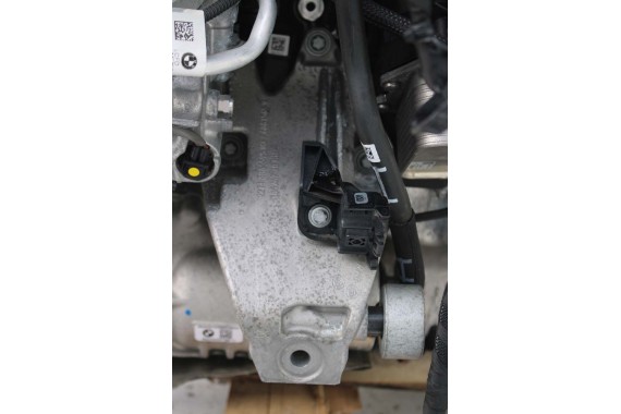 BMW X3 G01 ŁAPA SILNIKA 6864595 SILNIK SILNIK B46 B20B benzyna B48 B20 B B20B B48B20B G01 G02 22116864595 6864595 22116864595