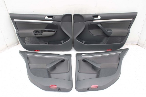 VW JETTA BOCZKI DRZWIOWE BOCZEK TAPICERKA 1K5 welur kolor antracyt 1K4867011 1K4867012 1K5867211 1K5867212 1K5867211 1K5867212