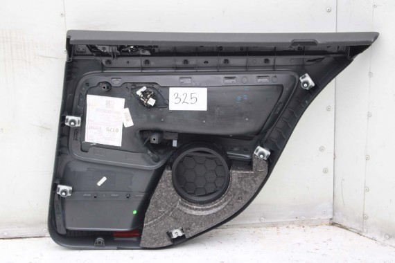 VW JETTA BOCZKI DRZWIOWE BOCZEK TAPICERKA 1K5 welur kolor antracyt 1K4867011 1K4867012 1K5867211 1K5867212 1K5867211 1K5867212