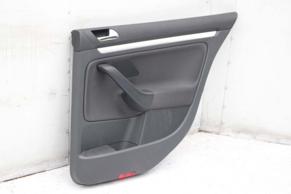 VW JETTA BOCZKI DRZWIOWE BOCZEK TAPICERKA 1K5 welur kolor antracyt 1K4867011 1K4867012 1K5867211 1K5867212 1K5867211 1K5867212