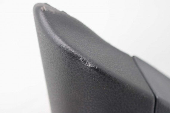 VW JETTA BOCZKI DRZWIOWE BOCZEK TAPICERKA 1K5 welur kolor antracyt 1K4867011 1K4867012 1K5867211 1K5867212 1K5867211 1K5867212