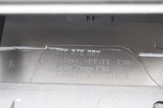 VW JETTA BOCZKI DRZWIOWE BOCZEK TAPICERKA 1K5 welur kolor antracyt 1K4867011 1K4867012 1K5867211 1K5867212 1K5867211 1K5867212