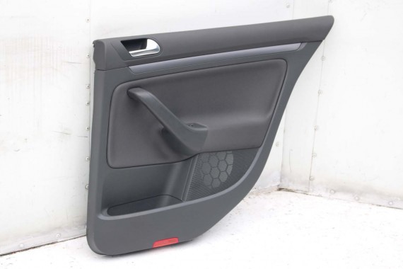 VW JETTA BOCZKI DRZWIOWE BOCZEK TAPICERKA 1K5 welur kolor antracyt 1K4867011 1K4867012 1K5867211 1K5867212 1K5867211 1K5867212