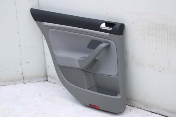 VW JETTA BOCZKI DRZWIOWE BOCZEK TAPICERKA 1K5 welur szary 1K4867011 1K4867012 1K5867211 1K5867212 1K5867211 1K5867212 1K4867012