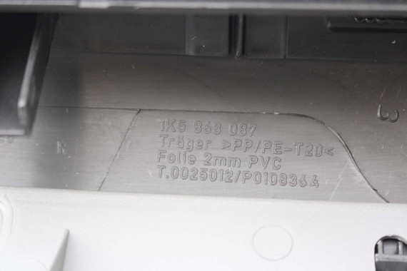 VW JETTA BOCZKI DRZWIOWE BOCZEK TAPICERKA 1K5 skóra szary 1K4867011 1K4867012 1K5867211 1K5867212 1K5867211 1K5867212 1K4867012