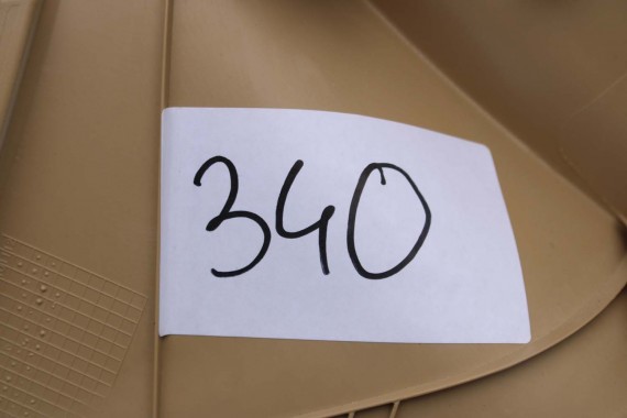 VW JETTA BOCZKI DRZWIOWE BOCZEK TAPICERKA 1K5 skóra beż 1K4867011 1K4867012 1K5867211 1K5867212 1K5867211 1K5867212 1K4867012