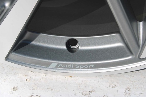 AUDI A4 A5 8W FELGI 8W0601025EK 18 cali felga 8,0J*18H2 ET40 KOŁA 18" 8W0601025EK 8W b9 f5 8W0601025EK 8W0601025EK 8W0601025EK