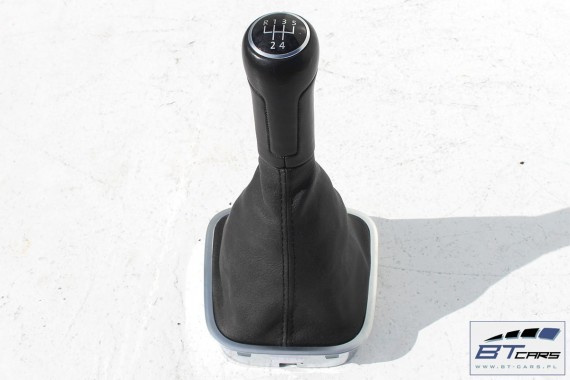 VW POLO GAŁKA ZMIANY BIEGÓW + MIESZEK 6R0711113E 6R0711113M AOU czarny 6R0 711 113 E 6R0711113E 6R0711113M 6R0711113E skóra