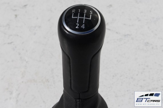 VW POLO GAŁKA ZMIANY BIEGÓW + MIESZEK 6R0711113E 6R0711113M AOU czarny 6R0 711 113 E 6R0711113E 6R0711113M 6R0711113E skóra