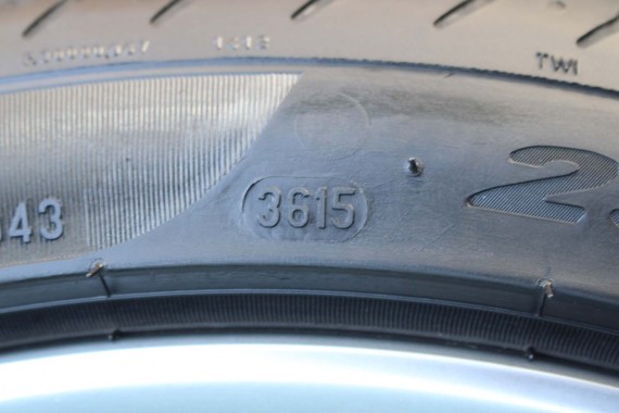 AUDI A4 A5 FELGI 19 cali OPONY KOŁA felga 8T0601025CK 8.5J*19H2 ET32 opona PIRELLI PZERO 255/35/19 96Y lato 8K B8 8T 8T0601025CK