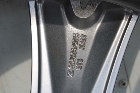 AUDI A4 A5 FELGI 19 cali OPONY KOŁA felga 8T0601025CK 8.5J*19H2 ET32 opona PIRELLI PZERO 255/35/19 96Y lato 8K B8 8T 8T0601025CK