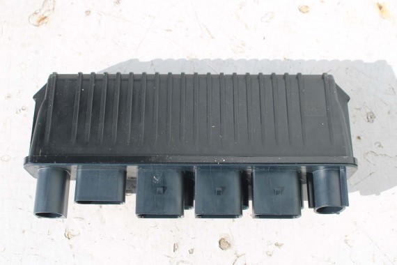 BMW X5 X6 X7 OBUDOWA 7952994 silnik benzynowy moduł zasilania napięcia skrzynka BSI 7952994 12637952994sterownik 7952994 7952994